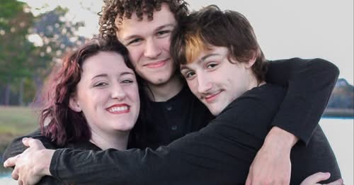 Ross S. Sterling High School Student Baytown, TX Obituary: CLASSROOM HORROR: Student Fatally Stabbed During Violent Altercation Inside Ross S. Sterling High School; Baytown Community Shattered as “Vibrant Light” is Extinguished in Heartbreaking On-Campus Tragedy